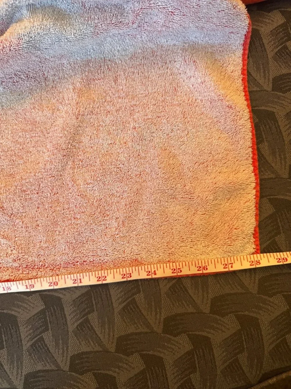 Lovett Red Giraffe Print Cotton Beach Towel 100% Cotton Fun Design Vintage